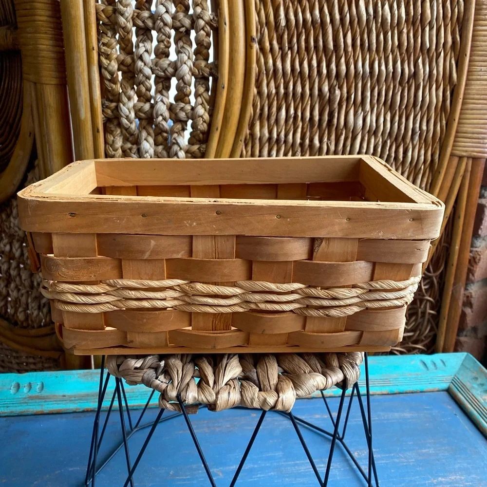 Natural Woven Storage Decretive Basket